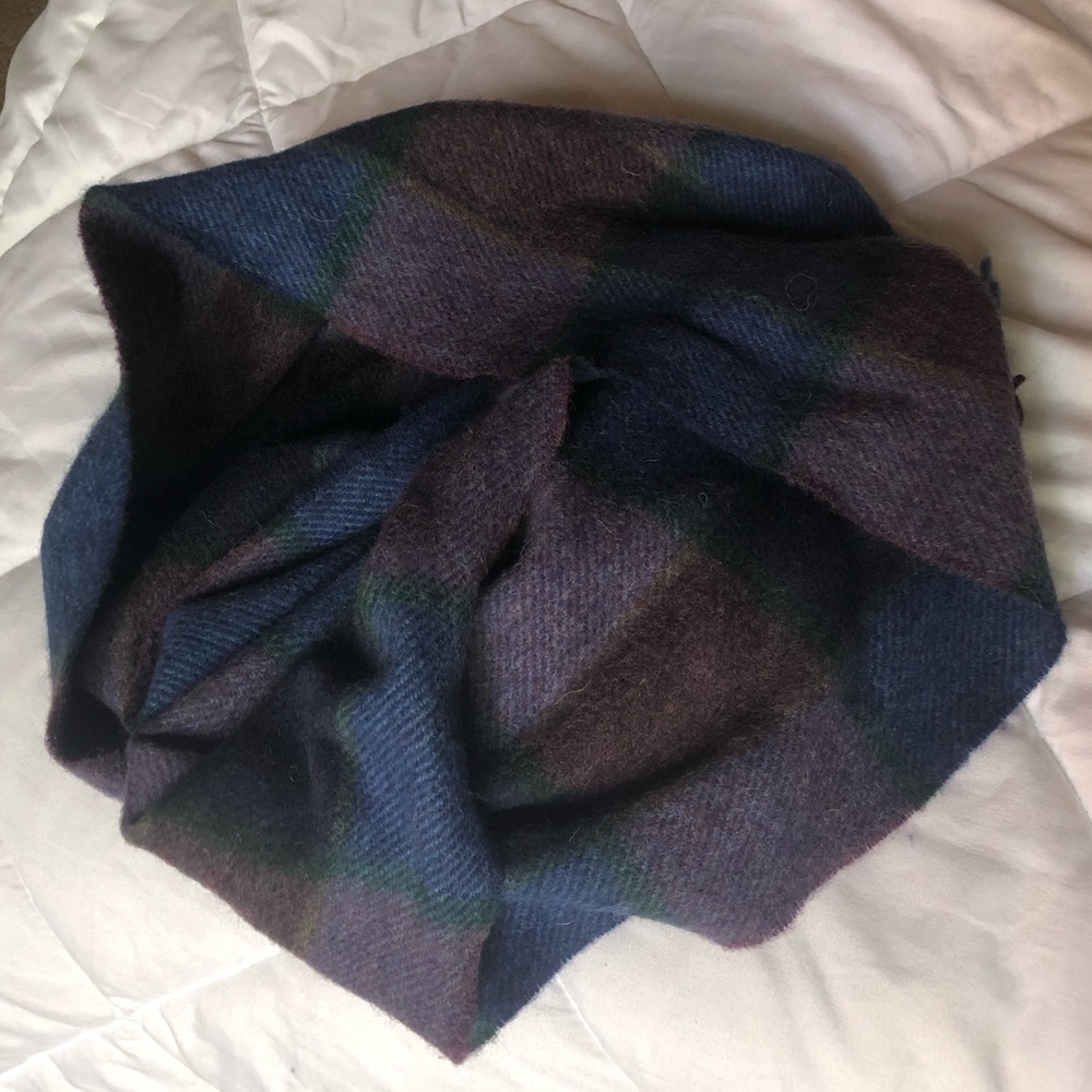 Lambs wool Scarf